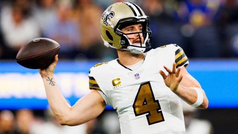 NFL insider says Derek Carr, Spencer Rattler Saints QB situation is worth closely watching | Sporting News