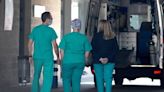 Las enfermeras de Andalucía salen a la calle: "¡Basta ya! Nos unimos para que el dinero que la Junta gasta en la privada se use en la pública"