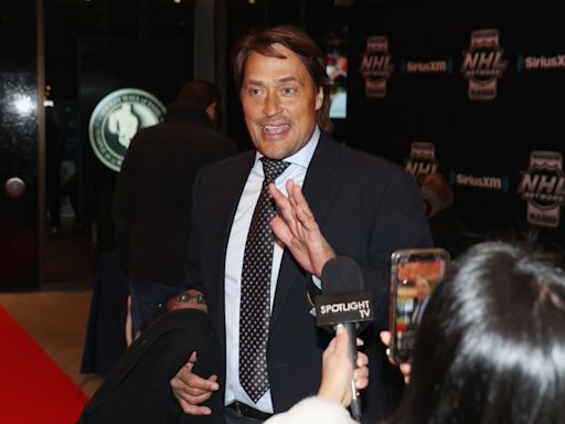 Alexander: Teemu Selanne, from Ducks legend to … movie star?