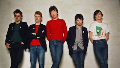 The Undertones, los jubilados ‘punk’ que crecieron entre disparos: “Si de jóvenes no pensábamos en el futuro, imagínate ahora”