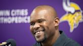 Flores had 'gut feeling' that Vikings DC job was best fit