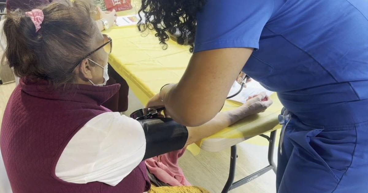 'This is very impactful to my life': Drexel med students team up with Hispanic Center for senior health fair