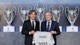 Luka Modric amplia contrato por una temporada con el Real Madrid