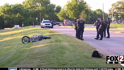 Motorcyclist hospitalized after crash near 54th and Riverside