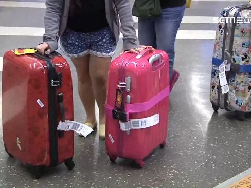 「2款行李箱」搭機超常見…資深空姐竟喊NG！原因曝光