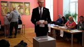 Lituana celebra unas elecciones marcadas por la guerra en Ucrania y reclamos sociales