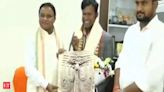 Odisha CM felicitates Sudarsan Pattnaik for winning gold at International Sand Sculpture Championship