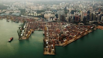 Singapore non-oil exports plummet 20% in March By Investing.com