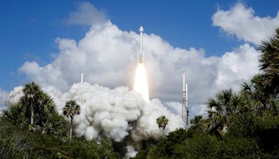 Boeing's Starliner undocks from the ISS and heads back to Earth, without NASA astronauts