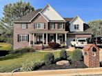 9 Wayland Ct, Johnson City TN 37604