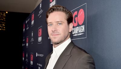 Armie Hammer sort du silence après les accusations dont il a fait l'objet : "Les gens m'ont traité de cannibale et tout le monde les a crus"