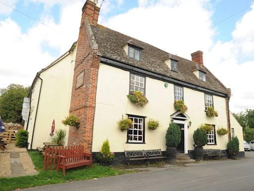 The 20-minute Cambridgeshire walk that ends in a country pub