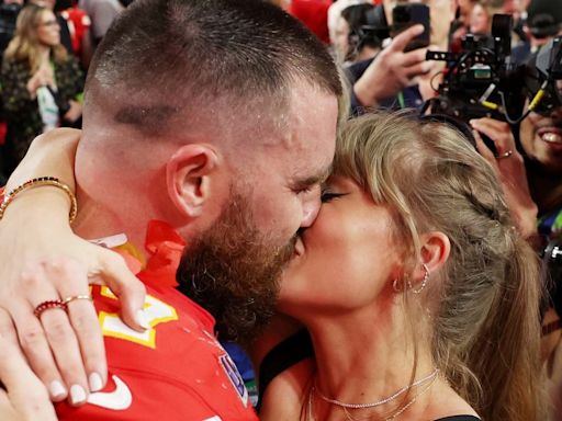 Travis Kelce Tears Up at Taylor Swift's Amsterdam Surprise Songs Set