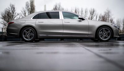 Gewinneinbrüche bei Mercedes: Warum der Konzern seine S-Klasse nicht mehr losbekommt