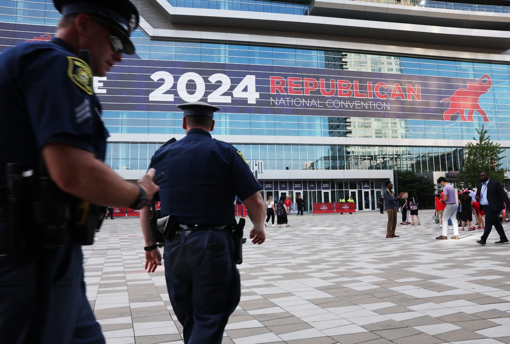 Anti-party in a ghost town: Trump's undead GOP holds an un-convention