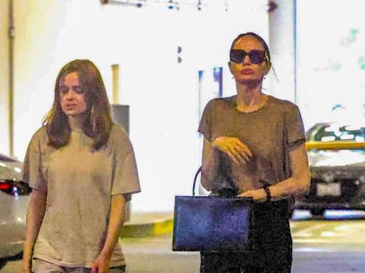 Angelina Jolie é flagrada em dia de compras com a filha mais nova