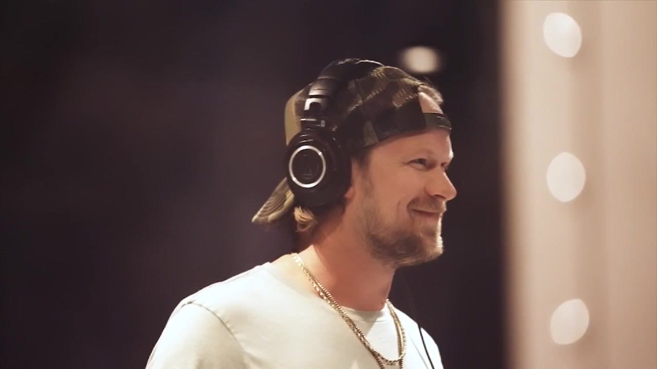 Former Florida Georgia Line member Brian Kelley talks about his debut solo album - WSVN 7News | Miami News, Weather, Sports | Fort Lauderdale