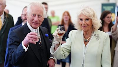 ‘That hit the spot’: King and Queen enjoy vintage whisky at Edinburgh event