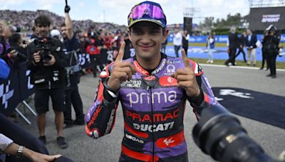 El Larguero | Jorge Martín: "Me encantaría llegar a compartir moto con Márquez. Junto con Valentino, es el más grande de la historia" | SER Podcast | El Larguero