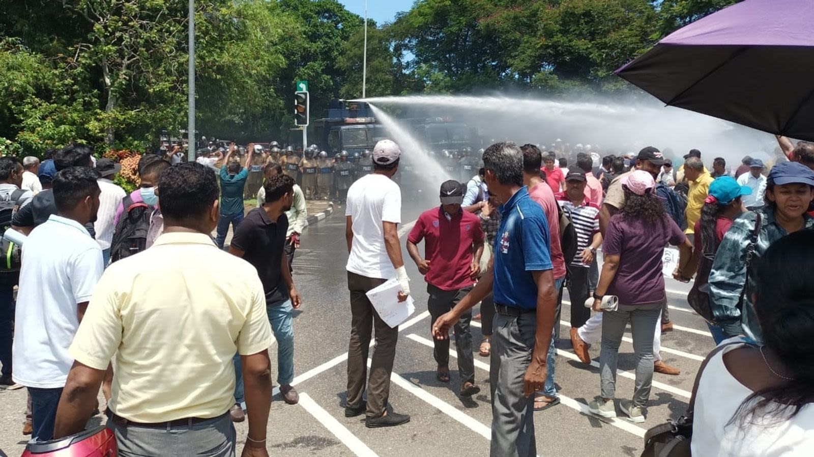 Sri Lankan police attack striking university workers in Colombo