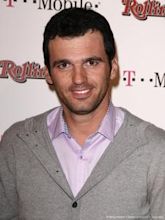 Tony Dovolani