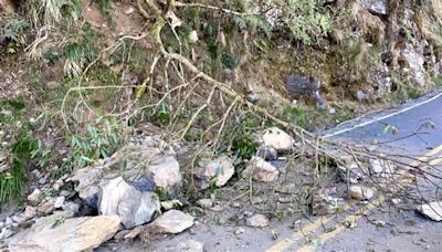 花蓮強震！清水斷橋坍塌 龜山島「龜首」塌陷落石