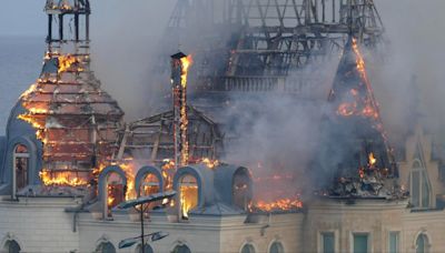 Rusia bombardea el 'castillo de Harry Potter' de Odesa, su Academia de Derecho: cinco muertos y una treintena de heridos