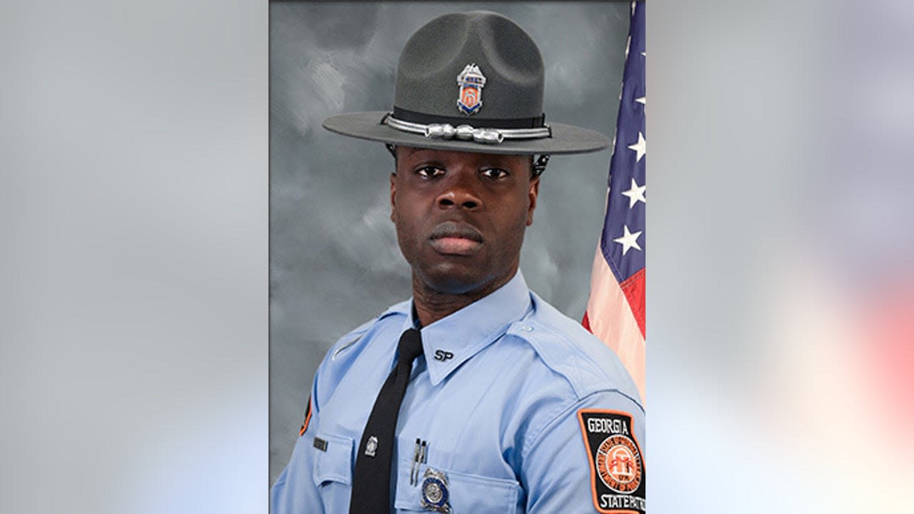 Fallen Georgia State Trooper receives posthumous college diploma