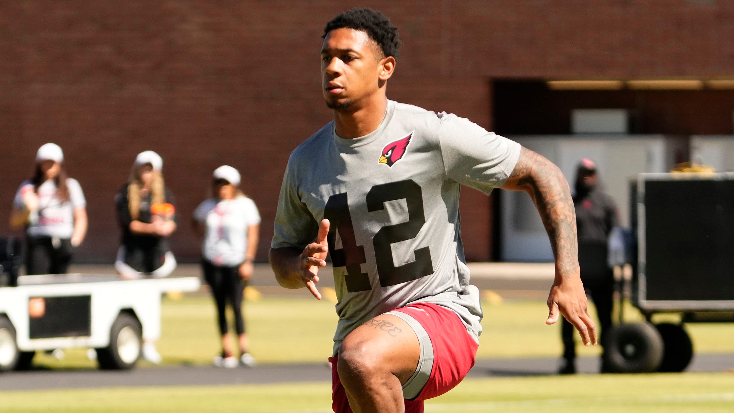 Why Arizona Cardinals rookie Dadrion Taylor-Demerson already loves the Valley