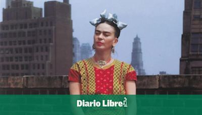 Medio centenar de fotos desconocidas de Frida Kahlo ahondan en su leyenda en Nueva York