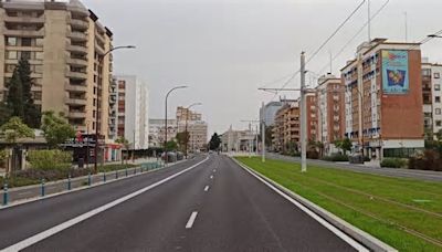 Cortada Eduardo Dato en su confluencia con San Francisco Javier desde el 1 de mayo por la obra del tranvía