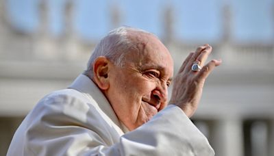 El Papa en la Bienal de Venecia ante 80 reclusas: "Nadie quita la dignidad de la persona, nadie"