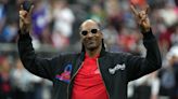 Snoop Dogg to Sponsor a College Football Bowl Game