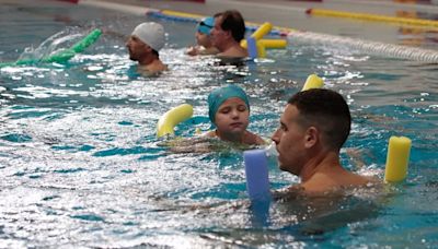 Clases de natación GRATIS en CDMX: estos son requisitos y todo lo que debes saber