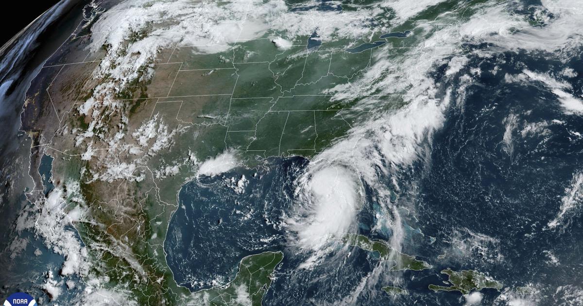 Tropical Storm Debby moves through Gulf toward Florida with hurricane warnings