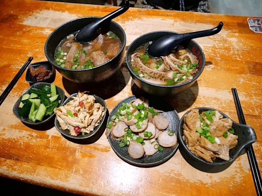 林東芳搬新家！老饕必點半筋半肉牛肉麵、加「辣牛油」最涮嘴