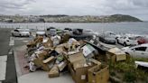 Calor y basura: la pesadilla de los vecinos de A Coruña