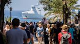 Mallorca rebaja su tope de plazas turísticas legales para combatir la saturación