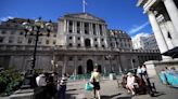 House sales delayed by global payments issue, says Bank of England