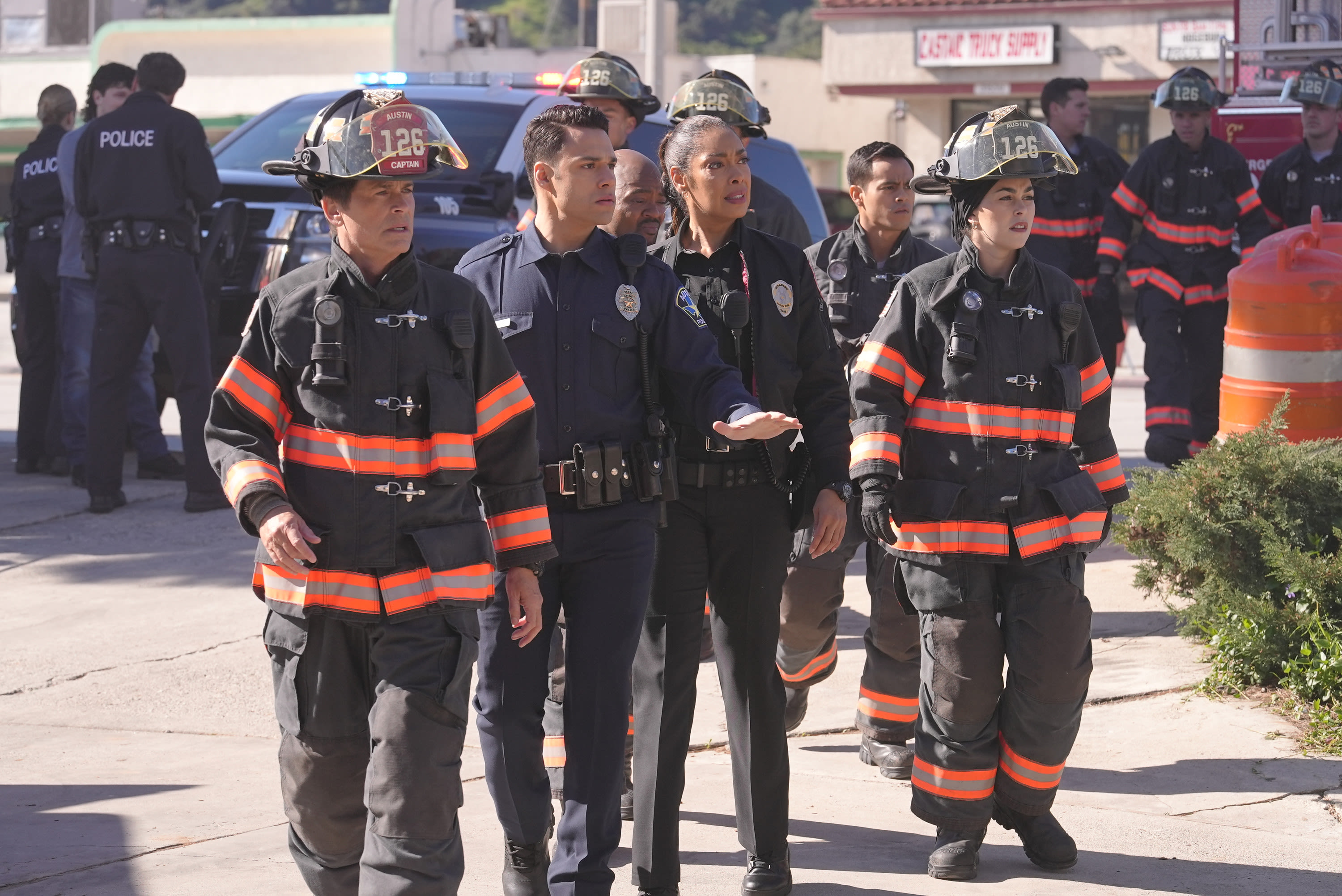 ‘9-1-1: Lone Star’ May Be Coming To An End; Original Cast Member Exits Fox Drama Ahead Of Season 5