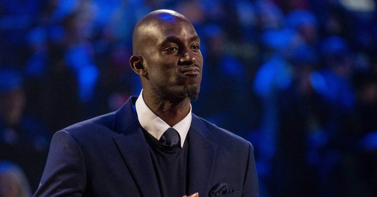 Wolves legend Kevin Garnett voices support for Alex Rodriguez, Marc Lore