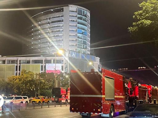 China: At least 16 killed in shopping mall fire – DW – 07/17/2024