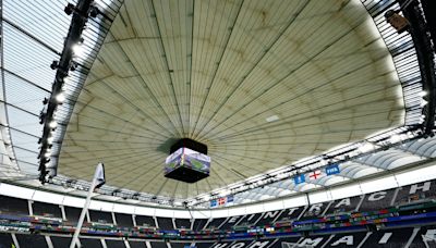 Denmark vs England: Roof closed at Frankfurt Arena for Euro 2024 clash after severe weather warning