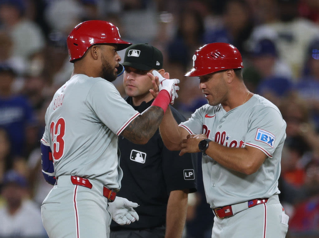 Sanchez, Sosa and Strahm lead Phillies to important win over Dodgers