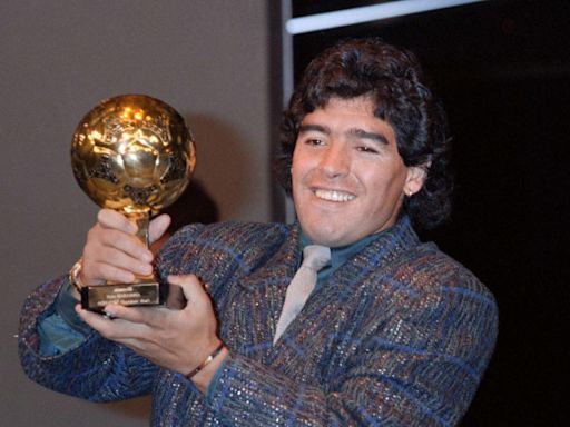 Tribunal de Francia falla contra los herederos de Maradona y el balón de oro será subastado