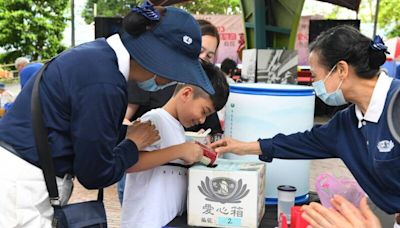 宜蘭慈濟義賣園遊會 所得捐花蓮震災修繕工程