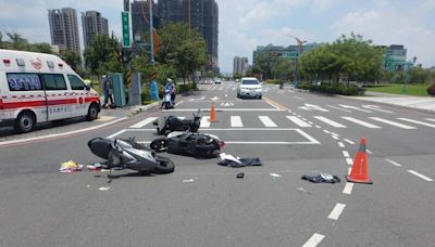 台中詭異碰碰車？倒車失控轉2圈 小客車連撞4機車釀3傷