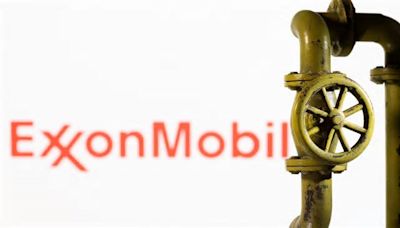 ExxonMobil pushing forward with Mozambique LNG project, official says