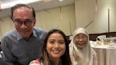 Acha Septriasa honoured to have met Dr. Wan Azizah