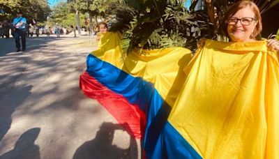 La Dorada también iza bandera: así se vive el 20 de Julio en el puerto caldense